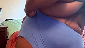 huge creampie happening right at the edge of the bed