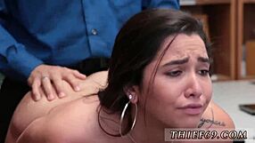 Police woman getting fucked for apparel theft 😏