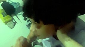 sexo casero voy a la casa de mi tia de visita y pasa esto en la habitacion de mis primos