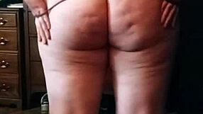 Brunette Performs Impressive Booty Drop in Sexy Dance