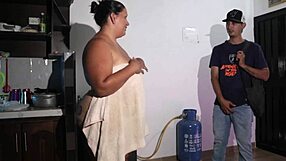 Repartidor De Pizza Saca Su Verga De 20cm