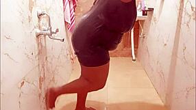 myanmar sexy milf takin a shower, lookin so hot.