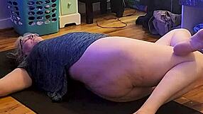 Morning yoga with a hot mature milf