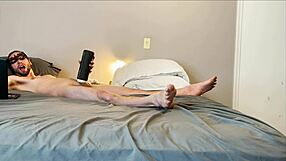 watch her stroke suck on that vibrating toy solo