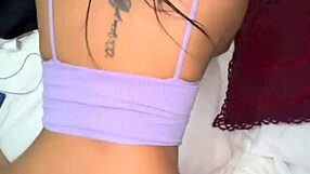 Ella tiene ganas de follarme y me convenci� envi�ndome una foto desnuda en whatsapp