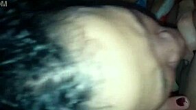 Mamada babosa profunda venida en la boca.