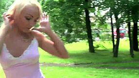 Flashing pussy in the city center