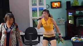 vietnam girl dancing at wedding