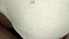 شاهد بهابي ديسي تعطي مص رهيب مع قذف لبن!