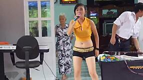 vietnam girl dancing at wedding