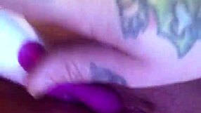 playing with my soft wet lady parts to orgasm 😍