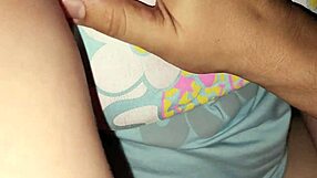 asi es un co�o natural probando a mi cu�ada in homemade taboo