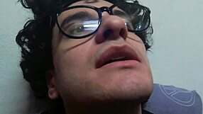 I BLAST a massive CUMSHOT on client's machine instead of fixing it