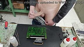 I BLAST a massive CUMSHOT on client's machine instead of fixing it