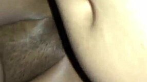 Latina from the island shares her story with a smile 😊