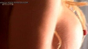 fernanda abra�o loira da laje enjoys casual brazilian fun