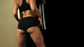 White Girl Shaking Fit Booty Twerk