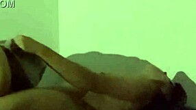 Chupando Novinha de 18 Anos Gostosa