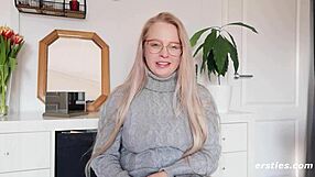 Cute Blonde Girl Anna Loves To Squirt While Masturbating