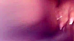 Neg�o dotado me fudendo gostoso enquanto chupava minha amiga safada l completo no sheer e x-red