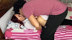 el maldito de mi padrastro follandome a cada momento con su gran verga