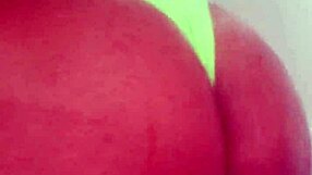 I admire how she poses with mask and ass up.