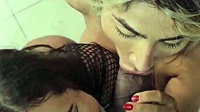 Neg�o dotado me fudendo gostoso enquanto chupava minha amiga safada l completo no sheer e x-red