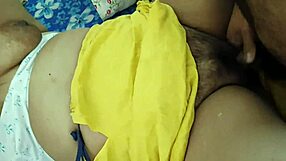 i enjoid the hottes desi housewife in her petticot, she was so good and hot