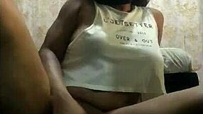 My First Time Squirting I Wet Everything