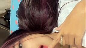 i gave a brunette a relaxing massage after bath