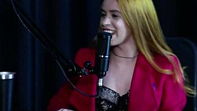 HOJE PREFERE UM RELACIONAMENTO ABERTO E COM HOMENS NUNCA DEU O CU POR PERDER O TESÃO E O FETICHE - JHOCY SHEER RED