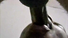 I give the perfect blowjob to my partner