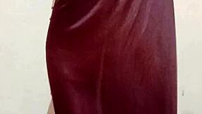 Look at Shilpa Aunty's Intoxicating Body!