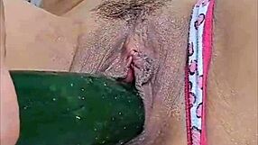 video masturbandome para mi fans anal con un pepino pepino en mi pussy doble penetracion