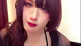i'm a cute japanese ladyboy masturbating while streaming