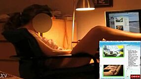 watch this latina masturbating on webcam?