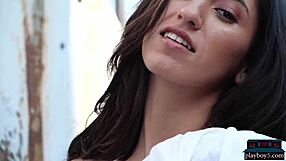 Perfect Natural Body Latina Teen Model Deisy Leon Shows Off For Playboy