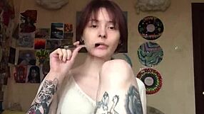 did you see that smooth pussy