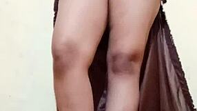 Look at Shilpa Aunty's Intoxicating Body!