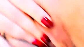 Menina Virgem Se Masturbando - Milla Santiago