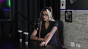 ela explica como come�ou no porn� criou uma fanfic por tes�o realizou uma dp e � questionadora de padr�es - naomi campos sheer red