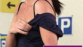 speks uk babe sucking cock during interview