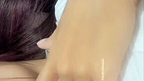 i gave a brunette a relaxing massage after bath