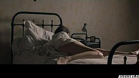 have you seen marion cotillard in mal de pierres 2016