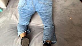 Colombian Offers Money for Lesbian Sex with Tourist in Home