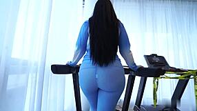 big pierced bitch 69s with black cock