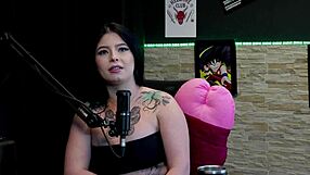 Garota De Programa Quer Ser Famosa Com Fetiche Louco?