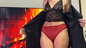 Hot Atmosphere Featuring Italian Amateur Lollolara91