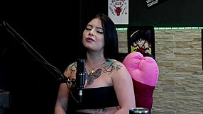 Garota De Programa Quer Ser Famosa Com Fetiche Louco?