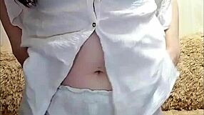 Horny brunette Lammy Pixel stripteases and shows off her gorgeous ass!